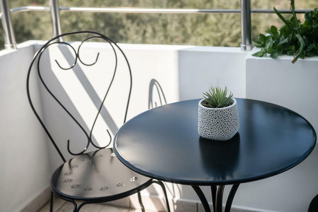 Anemone Holiday Apartment Като Дарацо Екстериор снимка